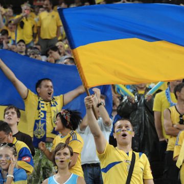 УЕФА оштрафовал Украину и Чехию из-за поведения болельщиков на одном из матчей