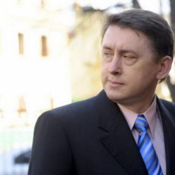 Кассетный скандал: суд арестовал имущество Мельниченко и одобрил его задержание