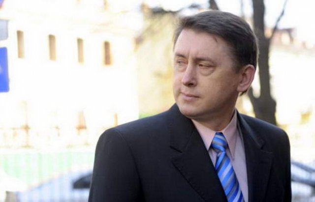 Кассетный скандал: суд арестовал имущество Мельниченко и одобрил его задержание
