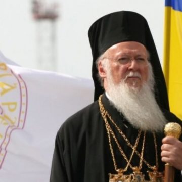 Варфоломей проклянет главу РПЦ за Украину: обнародованы детали переговоров патриархов
