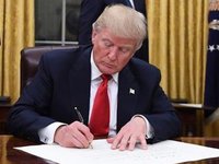 Трамп подписал указ об инструментах поддержания режима санкций против РФ