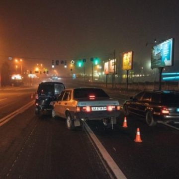 В Киеве врезались друг в друга четыре автомобиля из-за пьяного водителя