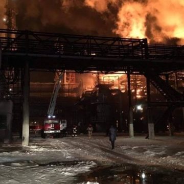 На химзаводе в Калуше произошел масштабный пожар: детали инцидента