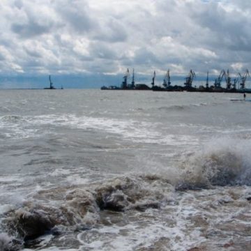 В Азовском море загорелись два судна: 10 моряков погибли