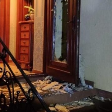 На Закарпатье из гранатомета обстреляли жилой дом