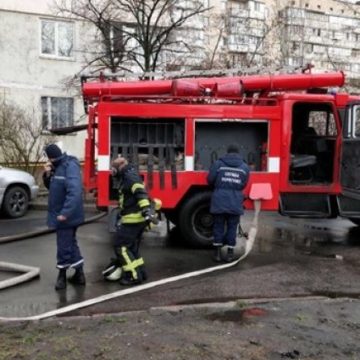 В Киеве мужчина поджег квартиру с сыном и бывшей женой: подробности