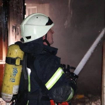 Пожар в многоэтажке в Киеве: погибли мужчина и женщина