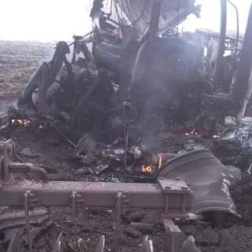 В Луганской области подорвали двух трактористов