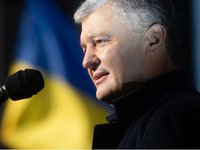 Порошенко призвал ввести жесткие санкции против режима Лукашенко и потребовал расследовать дело «вагнеровцев»