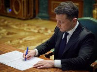 Зеленский отправит двух человек для участия в операции ЕС в Боснии и Герцеговине — указ