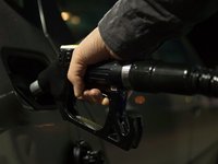 Предельная цена бензина и дизтоплива в Украине на конец октября увеличена на 60-70 коп./литр