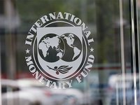 Україна планує нову програму з МВФ після завершення влітку-2022 програми stand-by — прем’єр