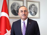 Глава МЗС Туреччини: Завтра в Стамбулі ми зробимо перший крок до вирішення продовольчої кризи спільно з генсеком ООН, Україною та РФ