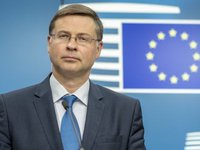 Європарламент підтримав пропозицію Єврокомісії надати 1 млрд євро першого траншу нового макрофіну для України