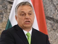 Україна занадто дорого обходиться ЄС — Орбан