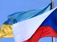 Глави МЗС України та Чехії розпочали переговори щодо політичної та оборонної співпраці
